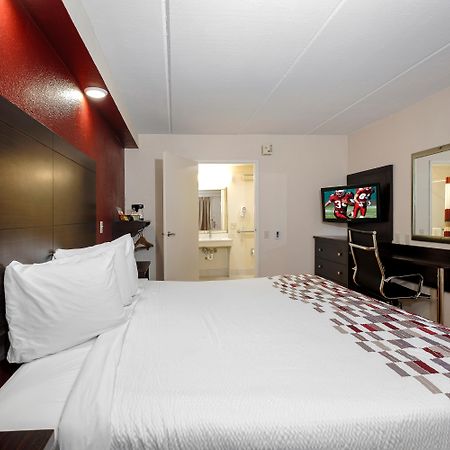Red Roof Inn Tallahassee - University Bagian luar foto