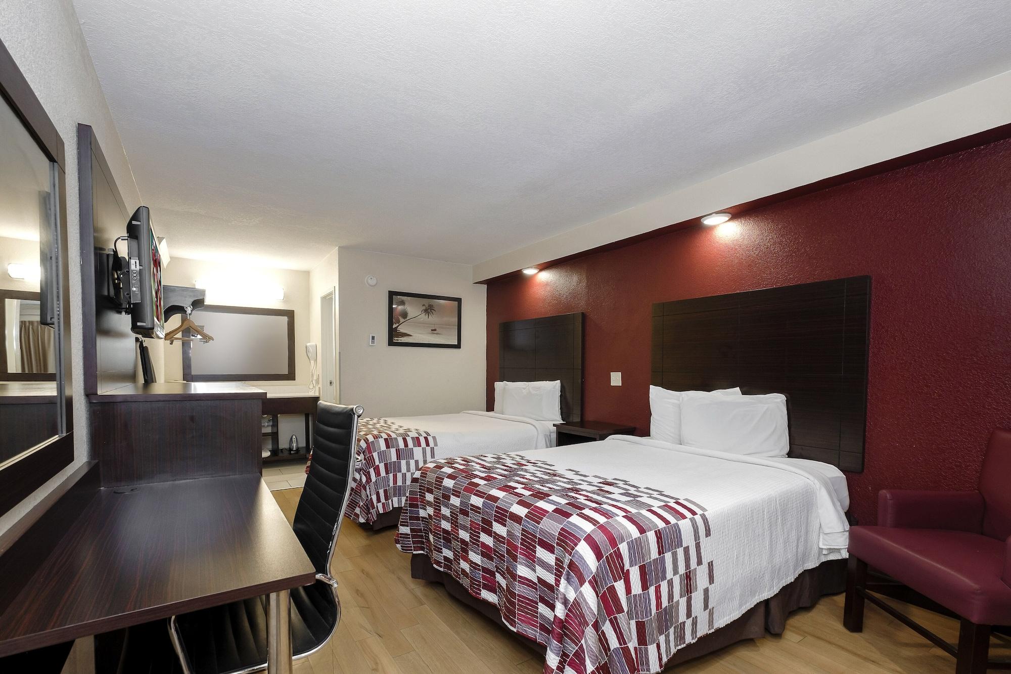 Red Roof Inn Tallahassee - University Bagian luar foto