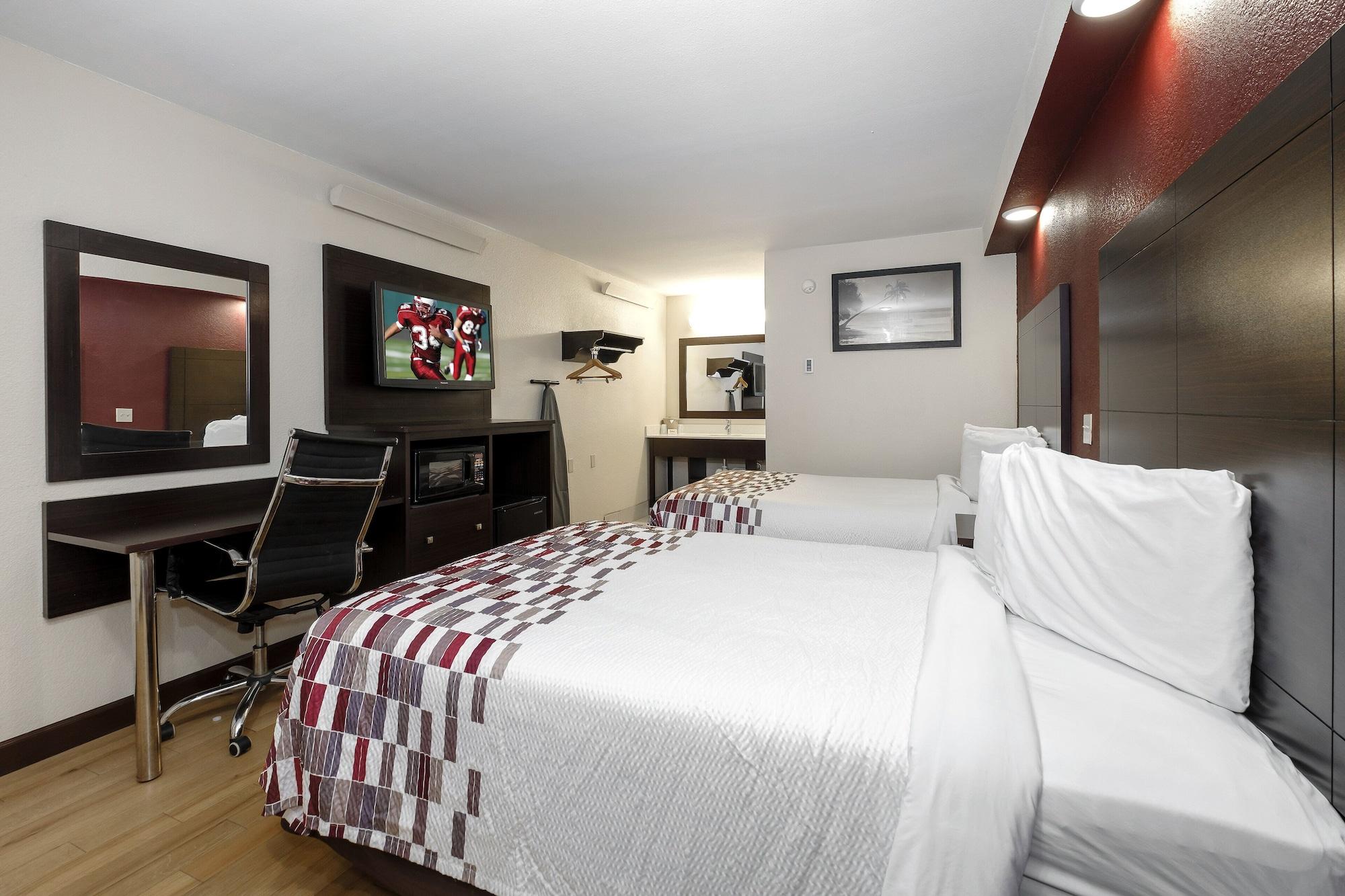 Red Roof Inn Tallahassee - University Bagian luar foto