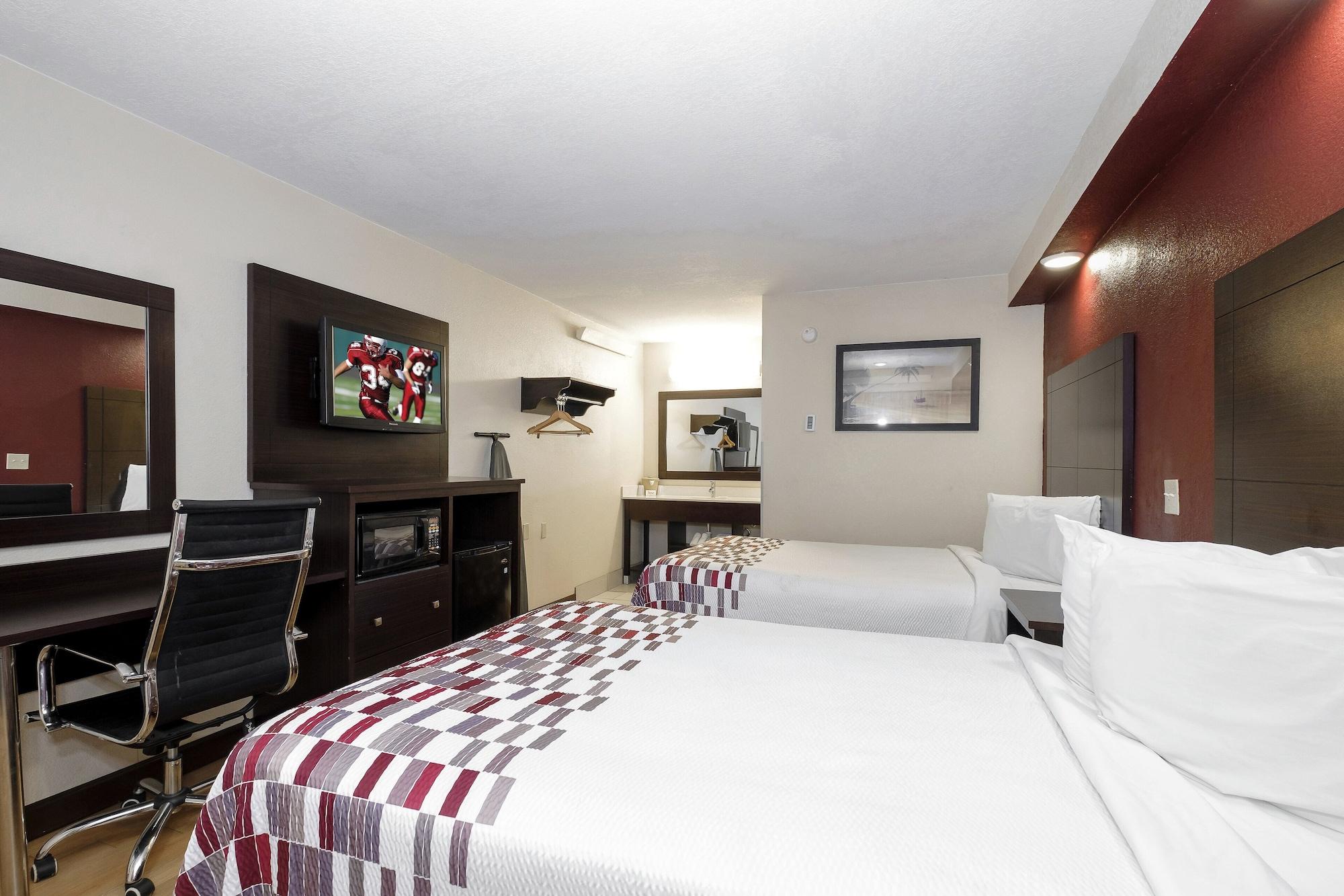 Red Roof Inn Tallahassee - University Bagian luar foto