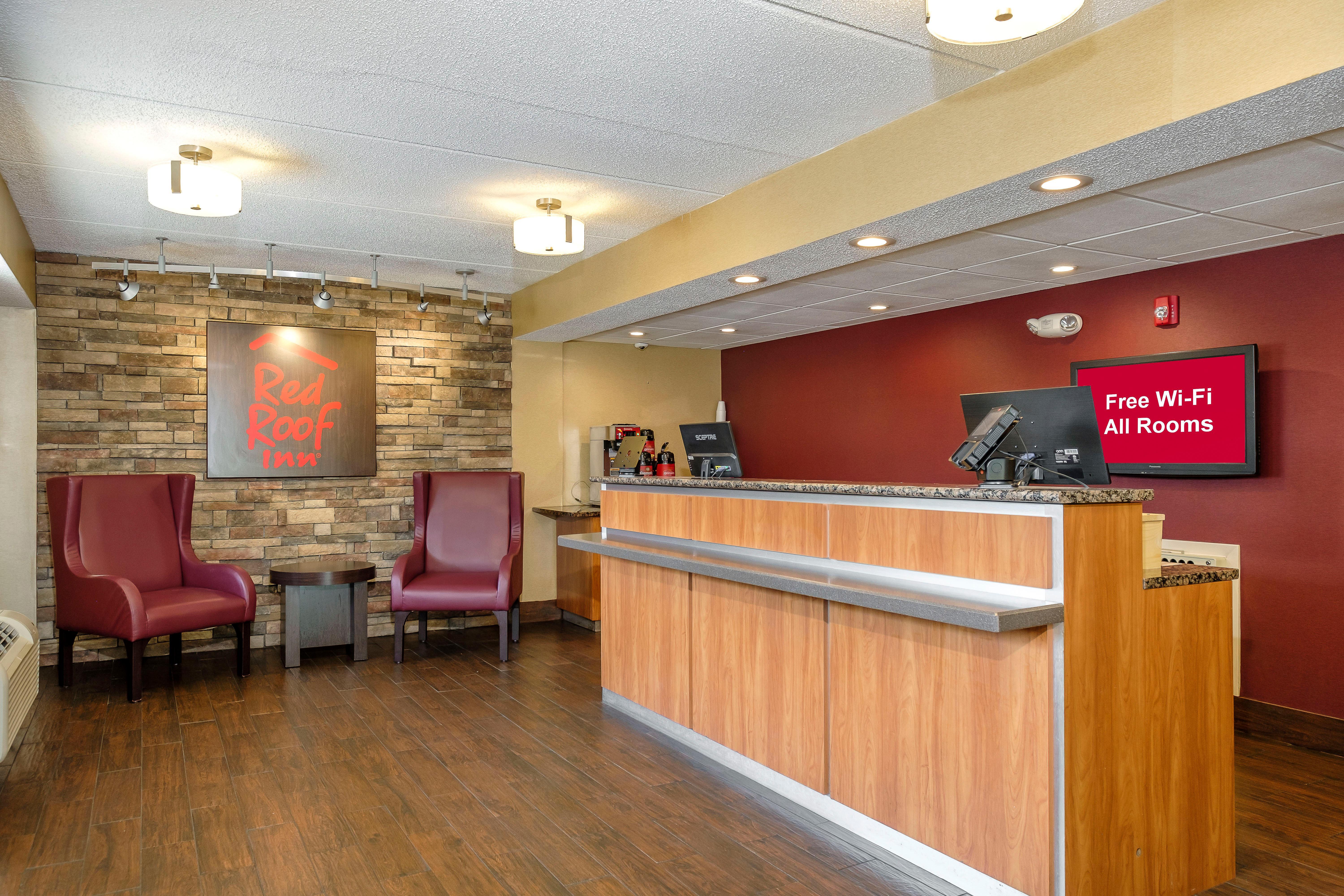 Red Roof Inn Tallahassee - University Bagian luar foto